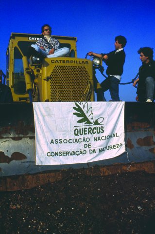 1987, Novembro - Acção na herdade dos Cachopos em Mértola, com a Associação de Defesa do Património desta localidade